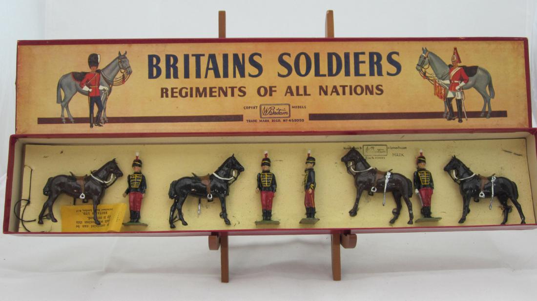 Britains Set #182 11th Hussars Dismounted (1 of 1)