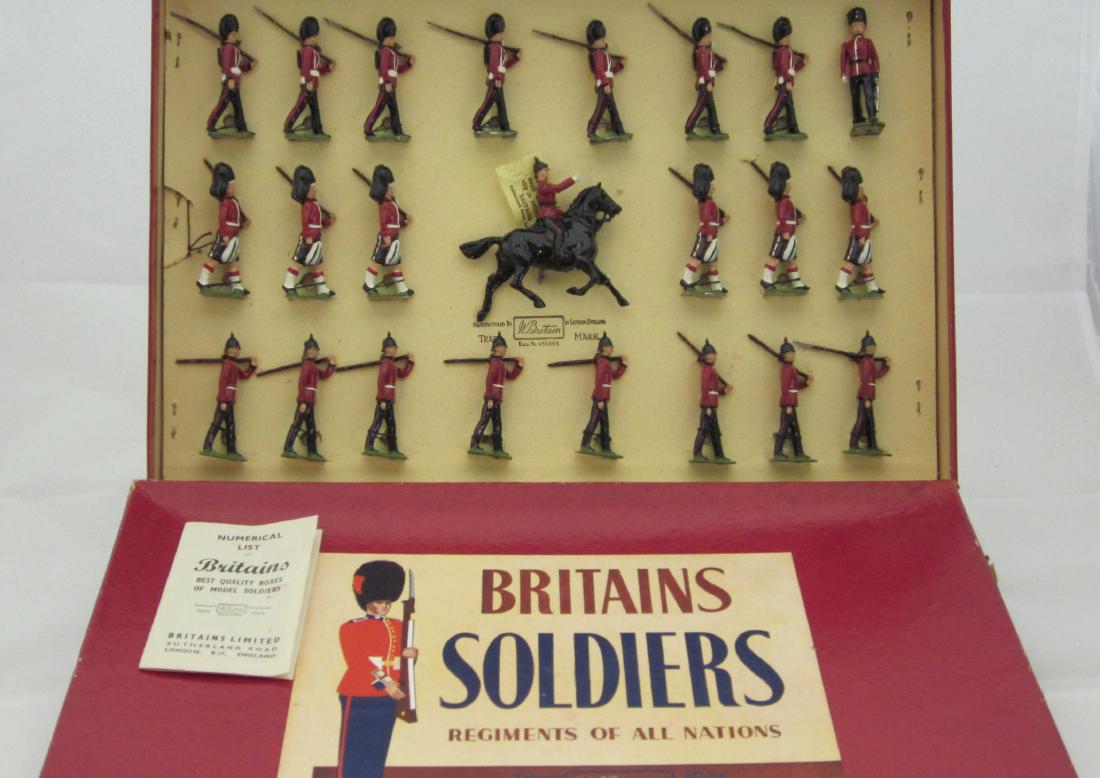 Britains Set #1323, Fusiliers, Sussex & Seaforth (1 of 1)