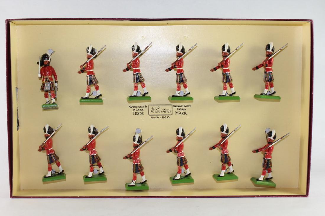 Britains Set #5183 Queens Own Cameron Highlanders (1 of 1)
