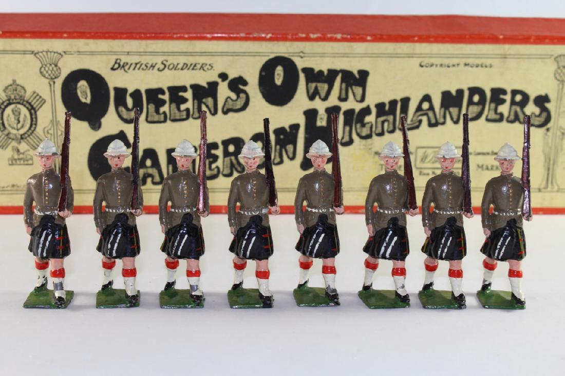 Britains Set #114 Post War Queens Own Cameron (1 of 1)