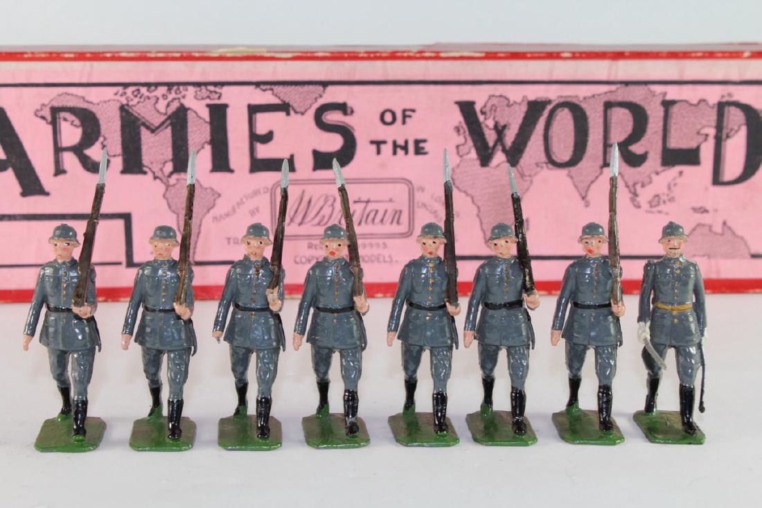 Britains Set #432 German Infantry (1 of 1)