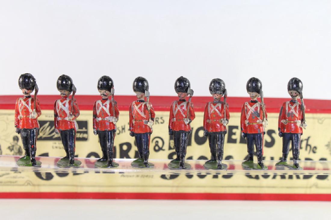 Britains Set #82 Colours And Pioneers (1 of 1)