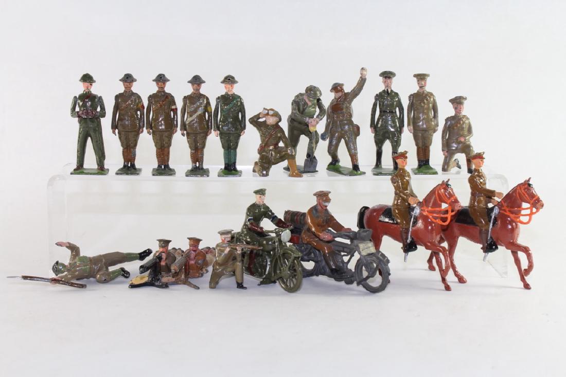 Britains Singles Assortment Khaki Units (1 of 1)