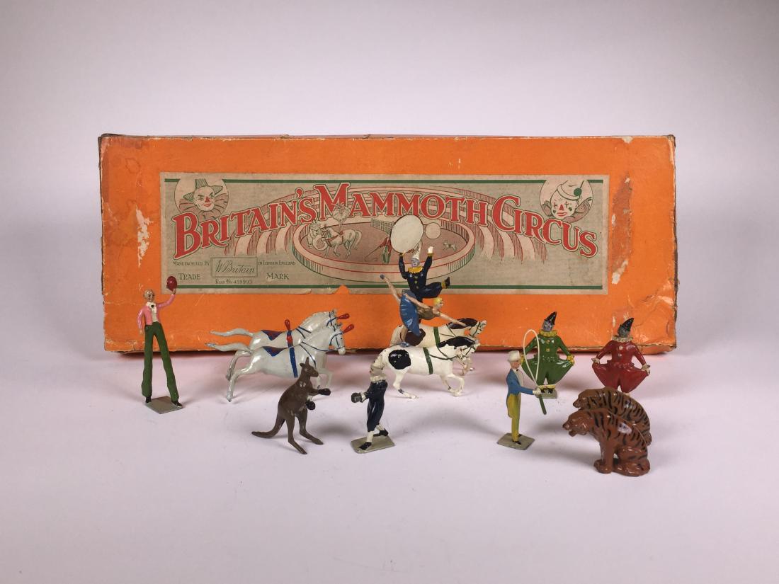 Britains Set #2054 Mammoth Circus (1 of 1)