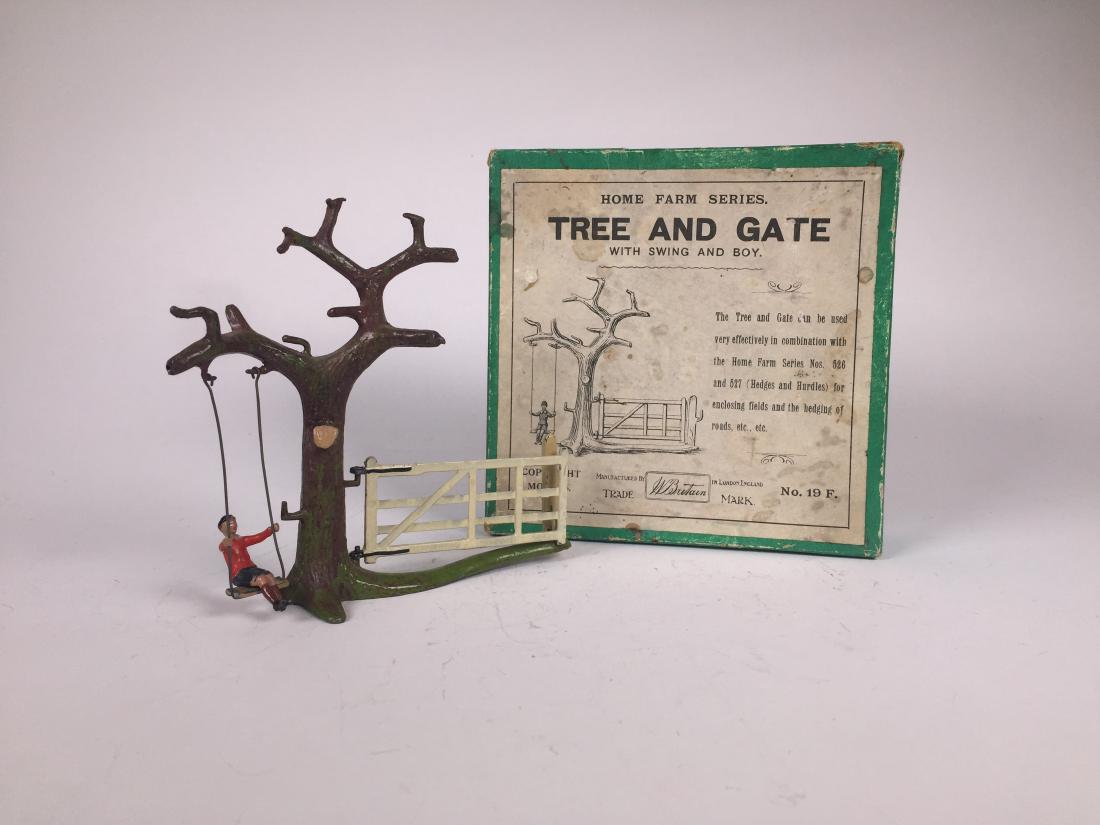 Britains Farm Set #19F Tree and Gate, Boy on Swing (1 of 1)