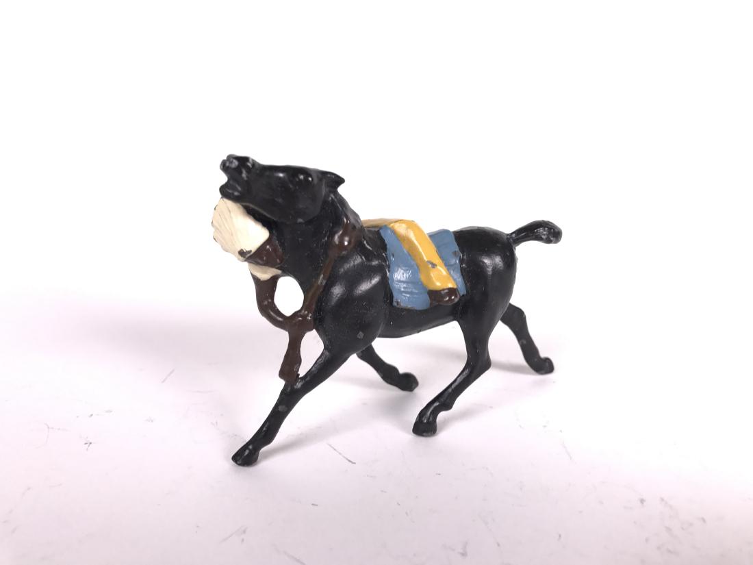 Extremely rare Indian mounting Horse: Unknown manufacturer, 1 piece, Provenance the Norman Joplin Collection illustrated #258. condition Excellent