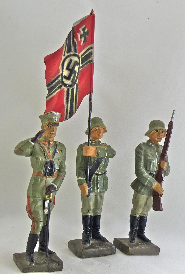 Lineol Reichskrieg Flag General Guard (1 of 1)