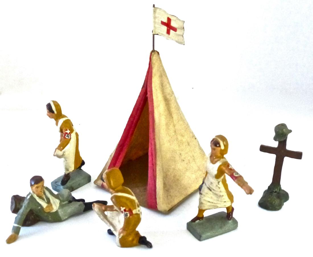 Lineol 1 Tent 3 SA Nurses 1 Elastolin Wounded (1 of 1)