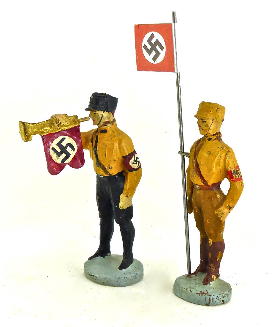 Elastolin SA 1 Att. with Flag 1 Fanfare Trumpet (1 of 1)