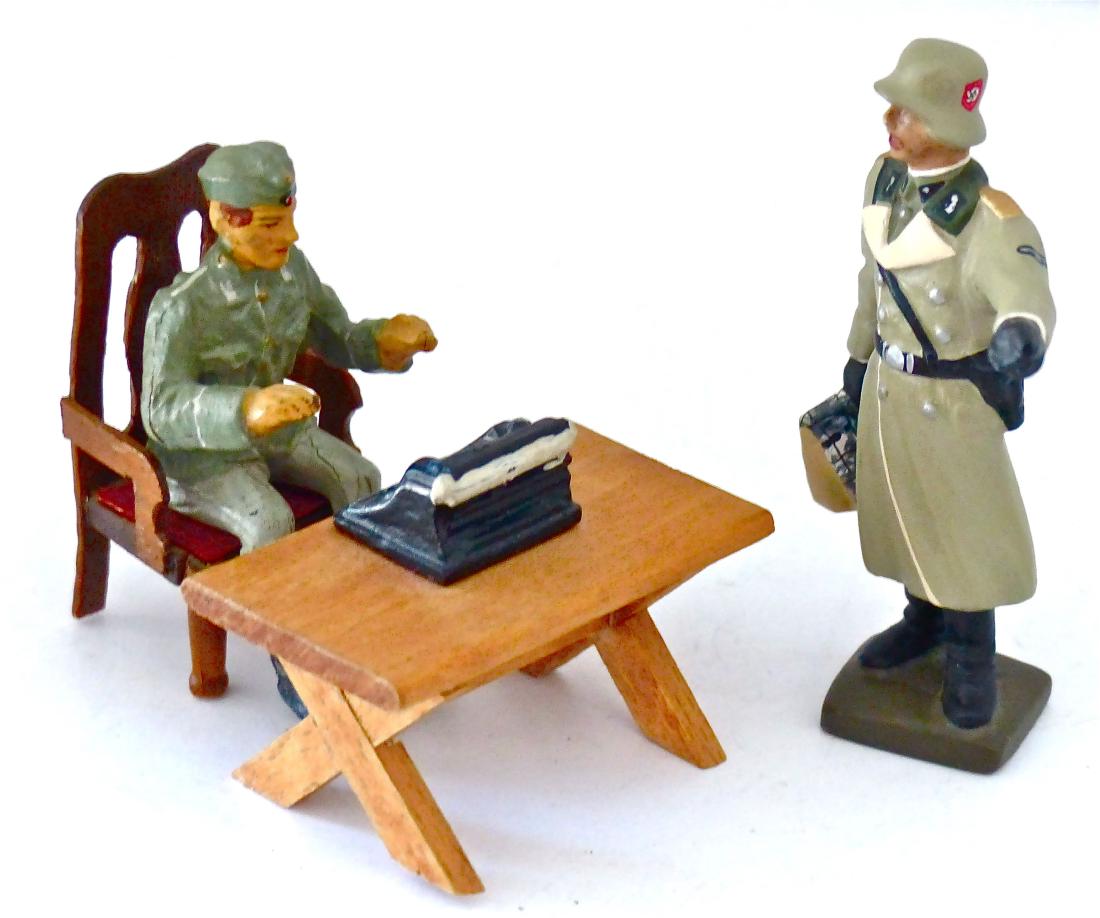 Elastolin Krock Solder at Typewriter 1 General (1 of 1)