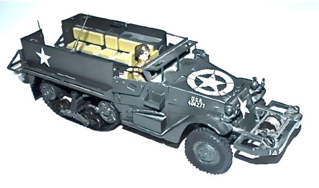 Post War US WW11 Half Track 1:24th (1 of 1)