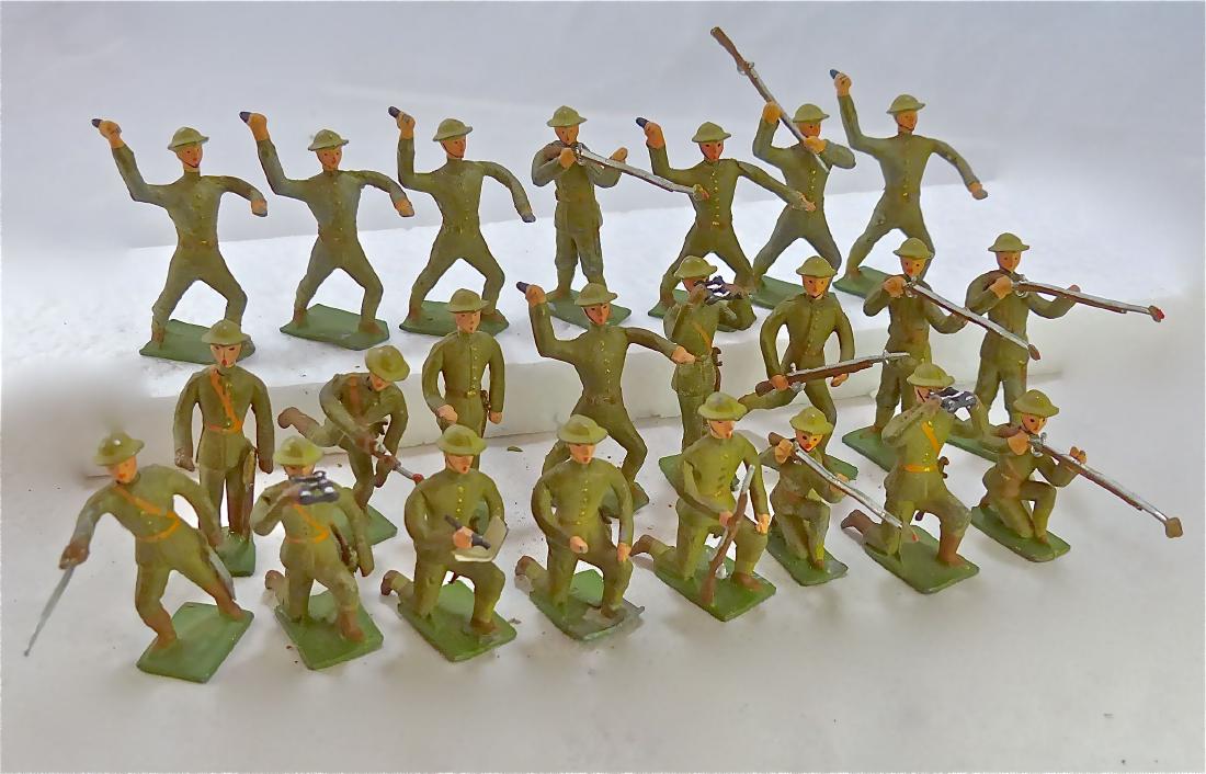 Denmark 50 MM 23 US/ Eng. Soldiers: These are not Heyde but do resemble them quite a bit. My information is that they were made for a short time in Denmark about 1948-51. English style helmets but they could be US. All intact with no sw