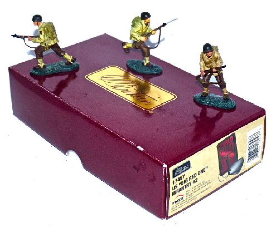 W Britains Big Red Infantry 2008: All 3 figures are without wear or damage.3 different molds. Advancing with rifle with bayonette, running with bayonette attached, and ready with weapon. Excellent painting and details to uniforms and 