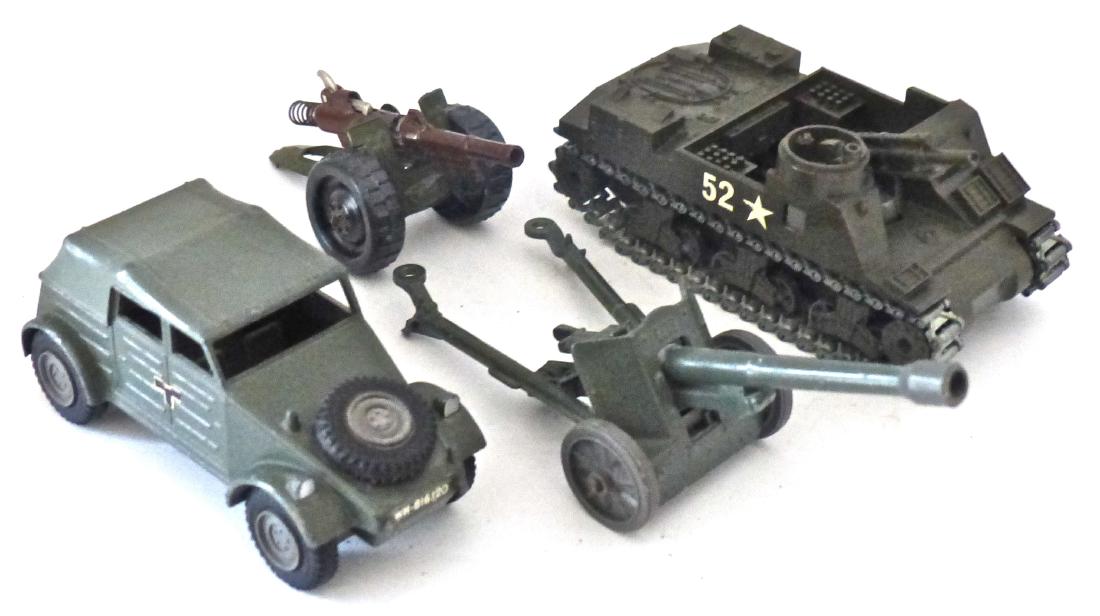 Solido Dinky M7 Priest PAK VW (1 of 1)