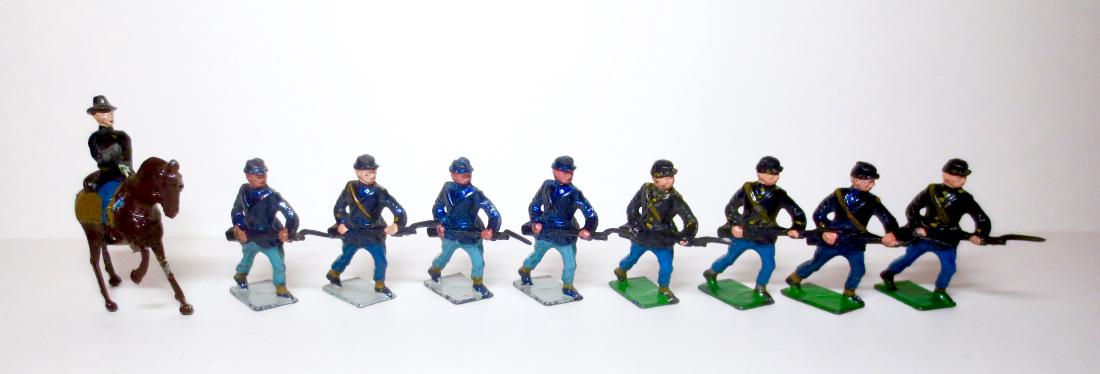 Johillco Civil War Union Assortment: 9 pieces. Good condition. Mismatched bases. Mounted officer missing sword.