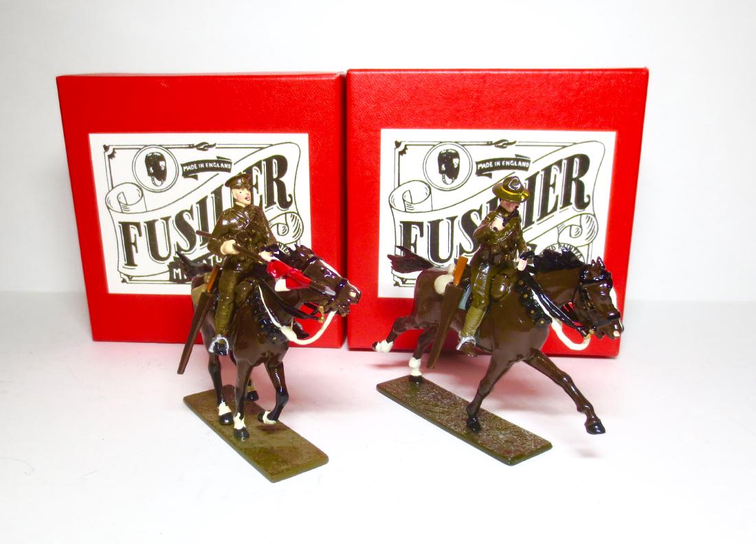 Fusilier WWI Cavalry Lancer and Officer: 4 pieces. Excellent condition. Boxes very good.