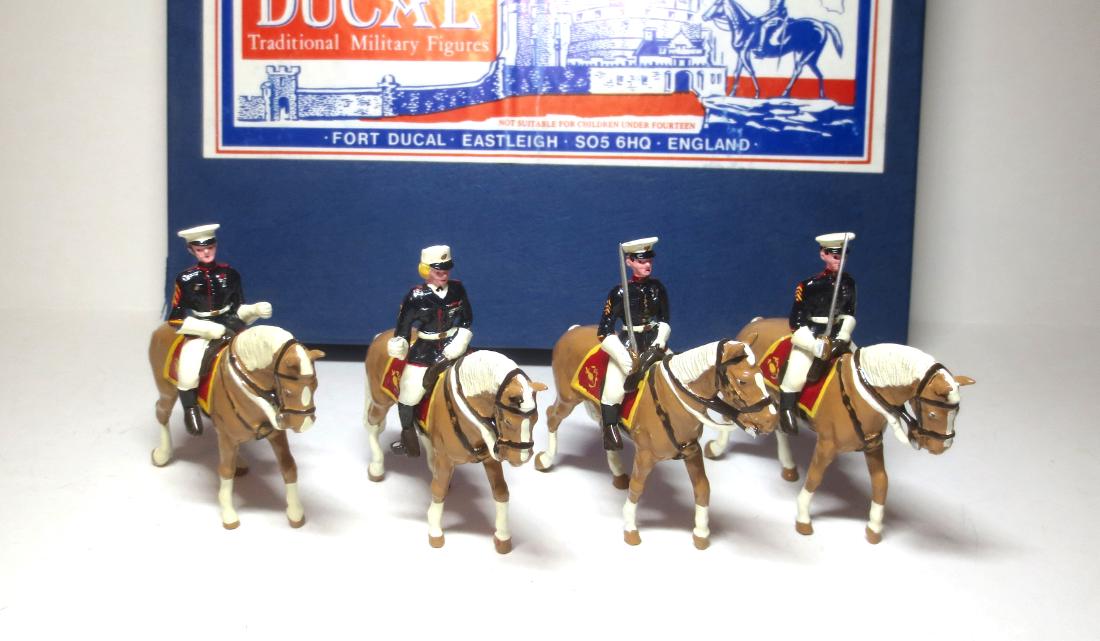 Ducal U.S. Marine Corps Set (1 of 1)