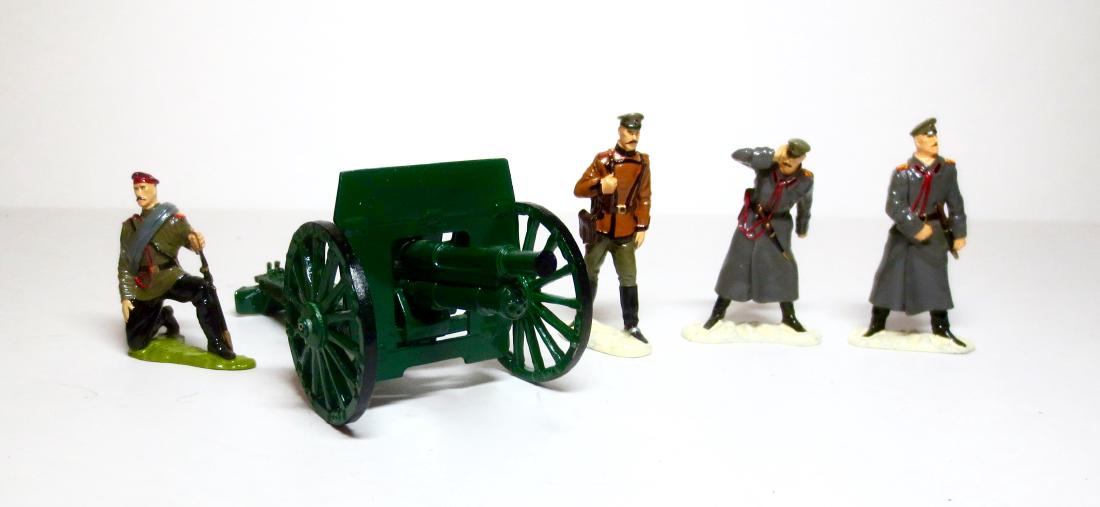 Maker Unknown Russian Cannon and Crew Set (1 of 1)