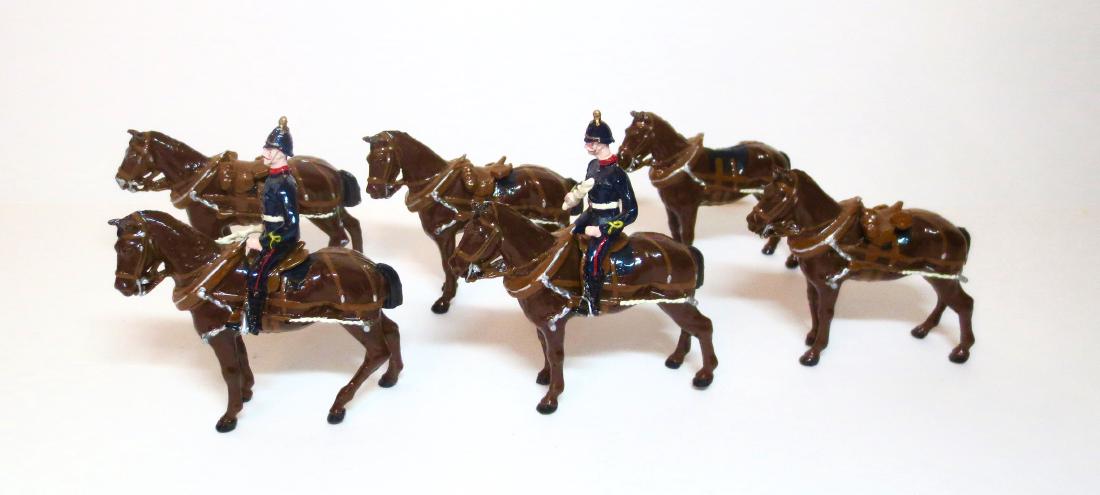 Maker Unknown R.H.A Gun Team Assortment: 8 pieces. Very good condition. No box.