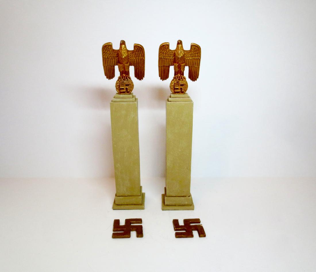 King & Country WW2 German Eagles on Plinths (1 of 1)
