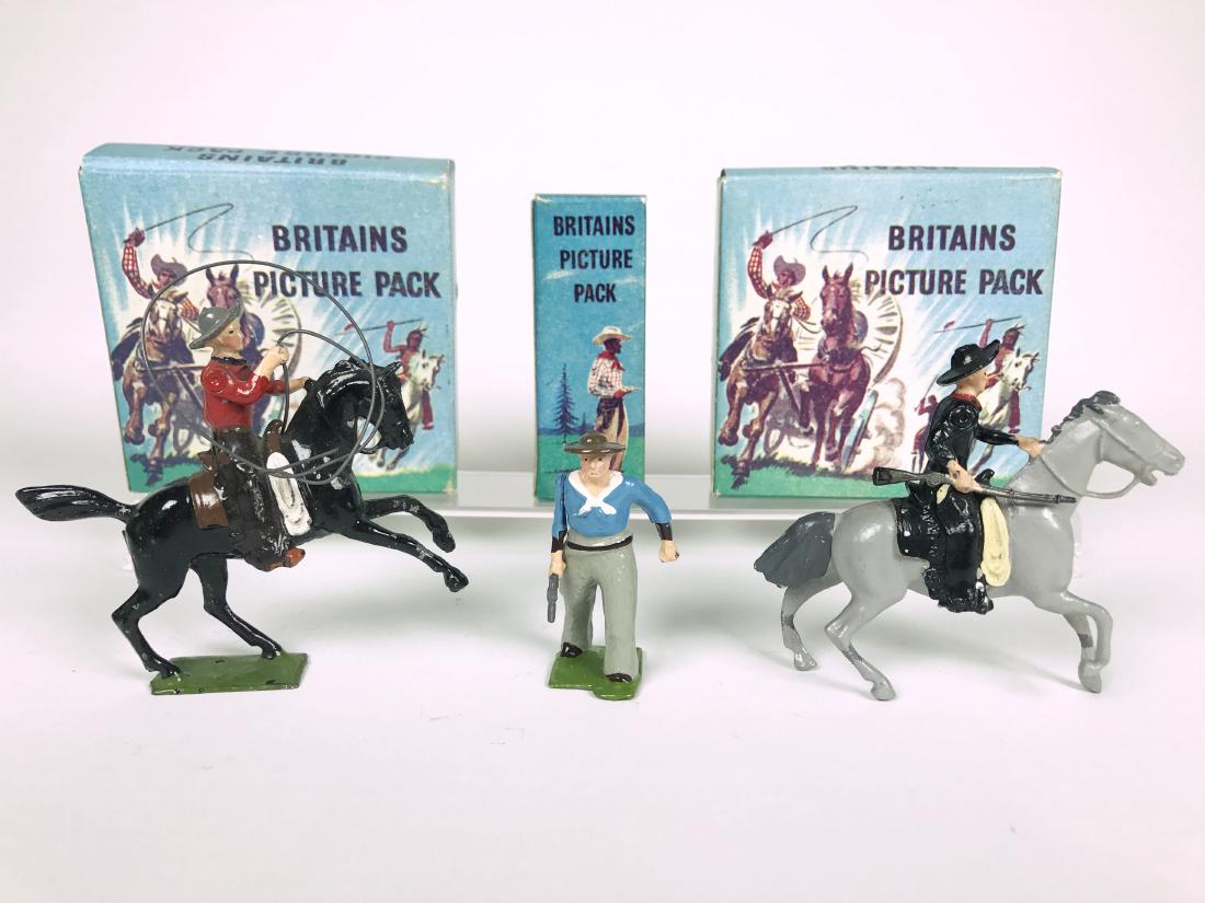 Britains Picture Packs #35B Cowboy Mounted (1 of 1)