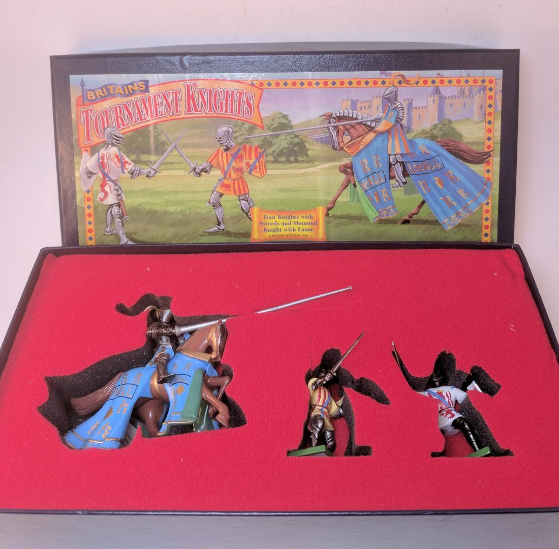 Britains  08762 Tournament Knights (1 of 1)
