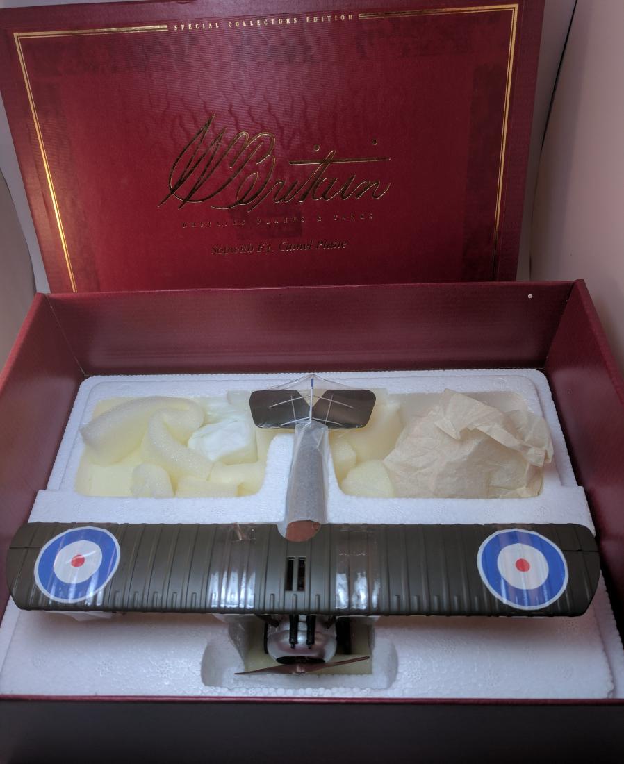 Britains 08941 Sopwith F.I. Camel Plane (1 of 1)