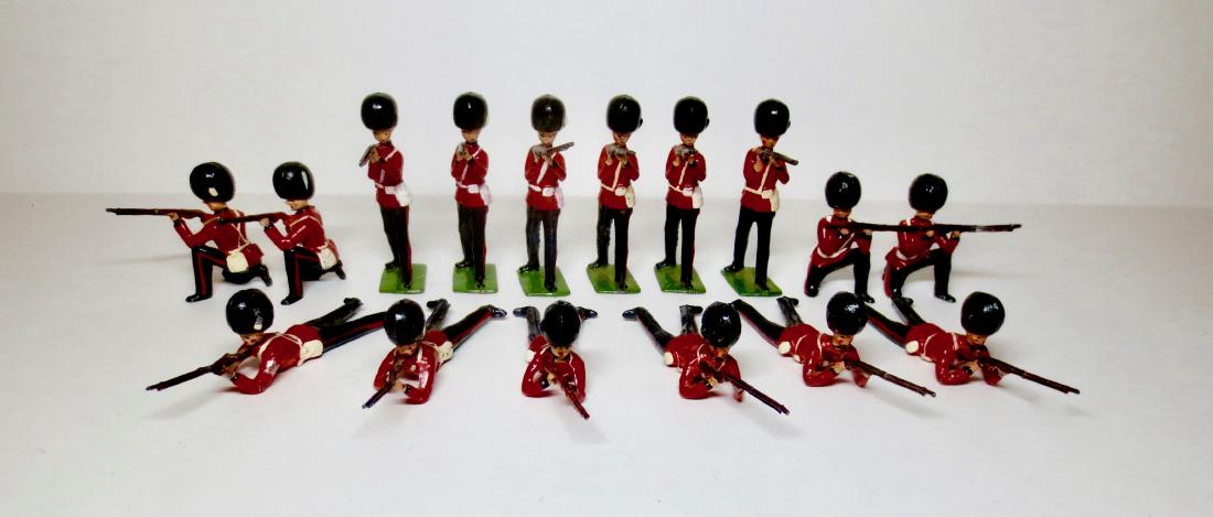 Britains Set #1327 Grenadier Guards Firing (1 of 1)