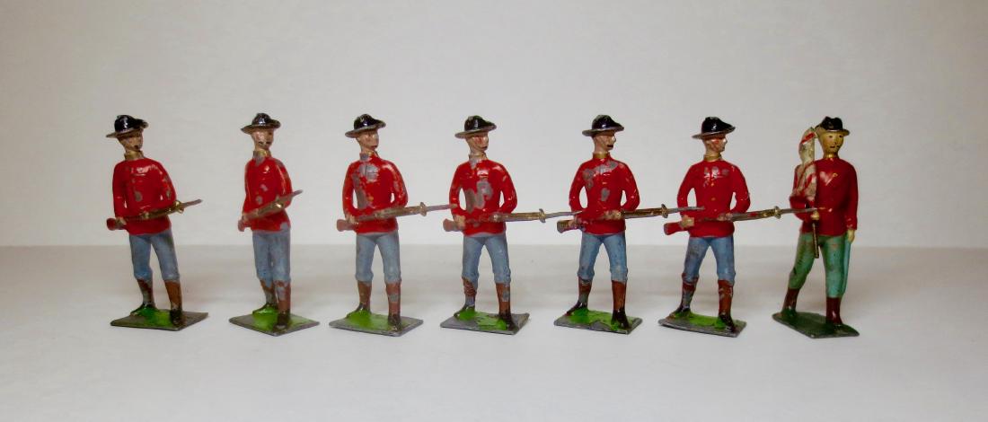 Beiser Infantry on Guard: American Infantry. Pre War 7 pieces including American made flagbearer. Good condition with some paint loss. Flag top broken off. No box.