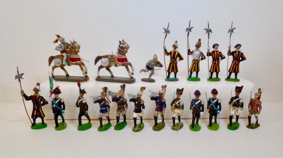 Brevet and Elastolin Composition Assortment (1 of 1)