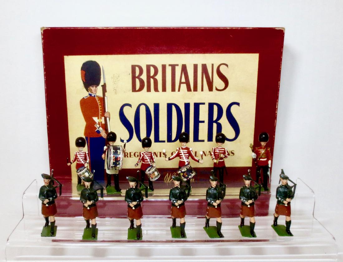 Britains Set #2096 Drum & Fife Band (1 of 1)