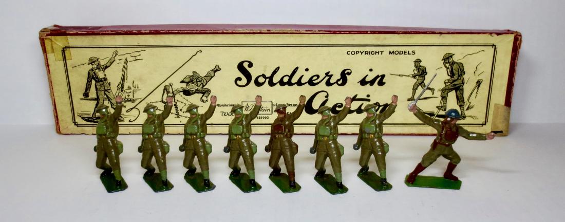 Britains Set #1624 U.S. Infantry Gas Masks (1 of 1)