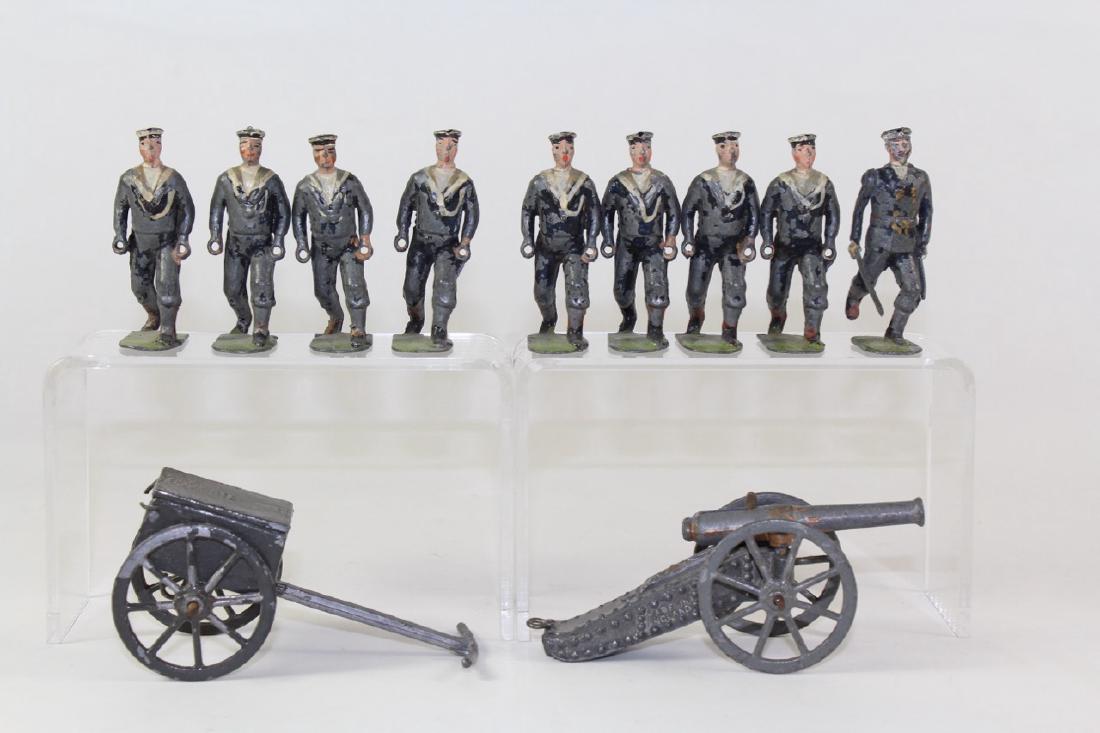 Britains Set #79 Naval Landing Party And Gun: Post War Good Condition Paint Wear No Box 11 Pieces