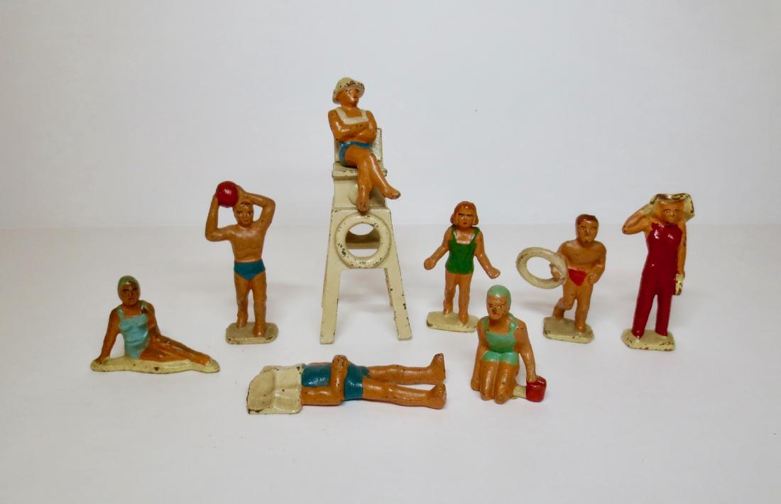 Grey Iron American Family at the Beach Set (1 of 1)