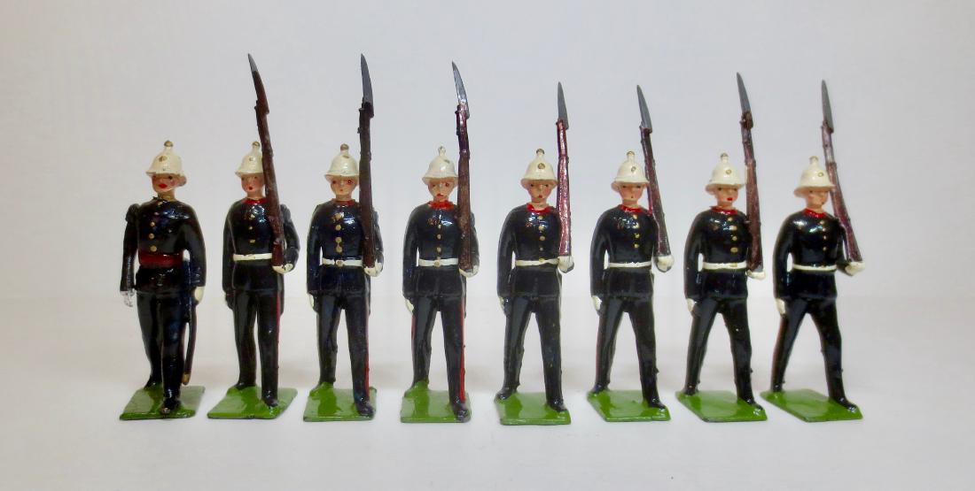 Britains Set #35 Royal Marines Marching at Slope (1 of 1)