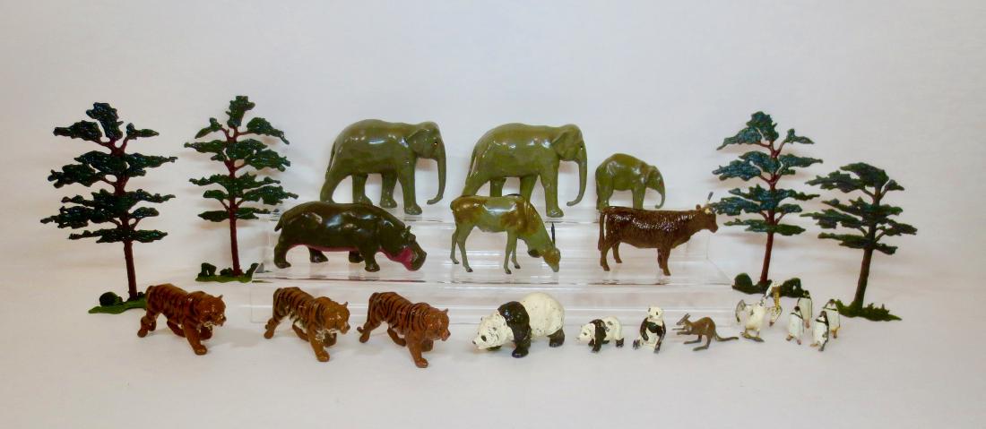 Britains Zoo Figure Assortment (1 of 1)