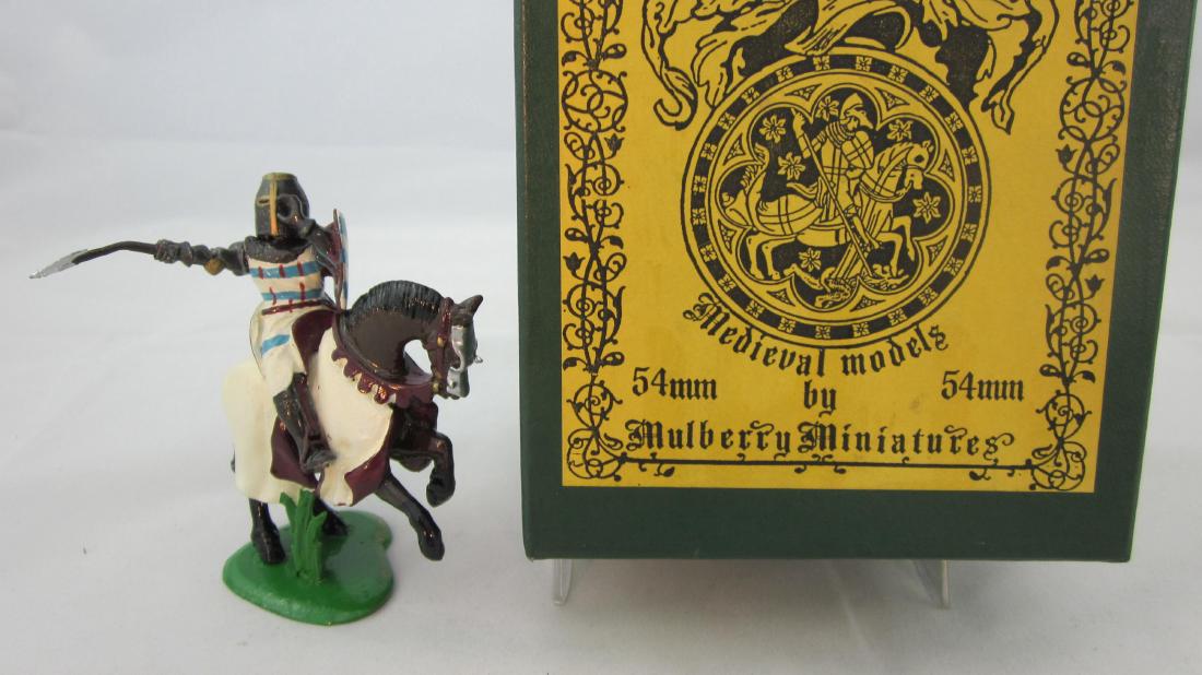 Mulberry Set #MED9 Mounted William Valence: Mounted William Valence in his own livery charging with battle axe. 1 piece. Condition mint in excellent box.