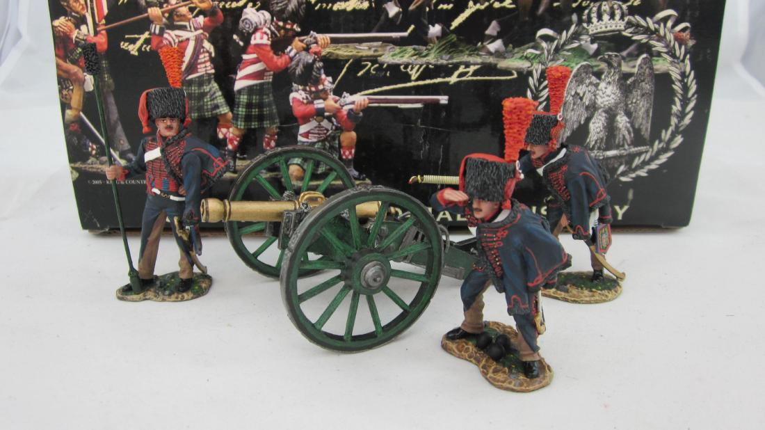 King & Country #NA063 French Guard Artillery: French Guard Artillery Gun & crew. 4 pieces. Condition mint in excellent box.