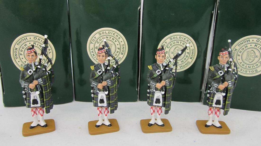 King & Country #GHO3 Individual Gordon Pipers (1 of 1)