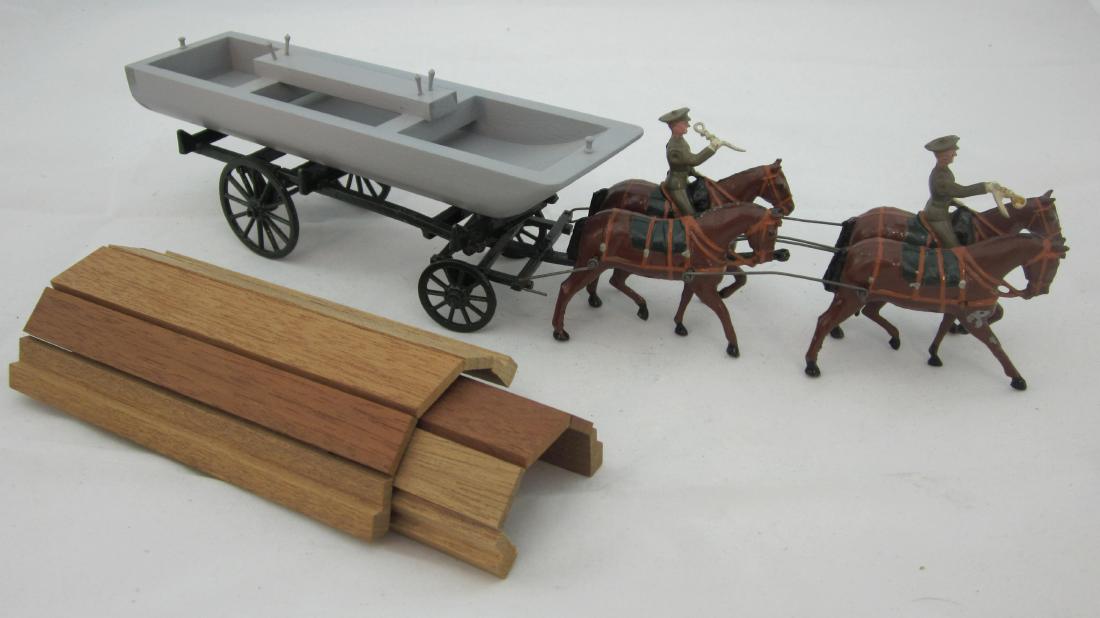 Britains Set #203A Service Dress Pontoon Wagon (1 of 1)