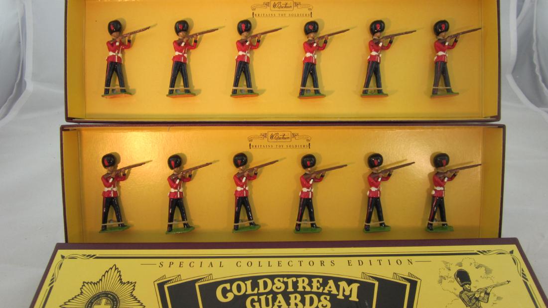 Britains Set #8800 Coldstream Guards circa 1990. (1 of 1)