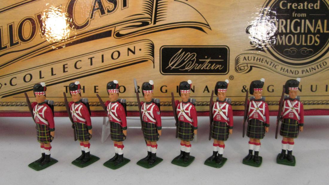 Britains Set #40195 1815 Highland Infantry (1 of 1)