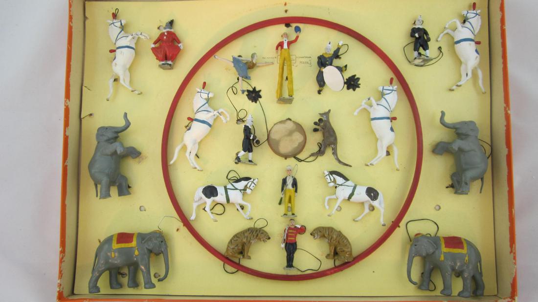 Britains Set #1539 Postwar Mammoth Circus (1 of 1)