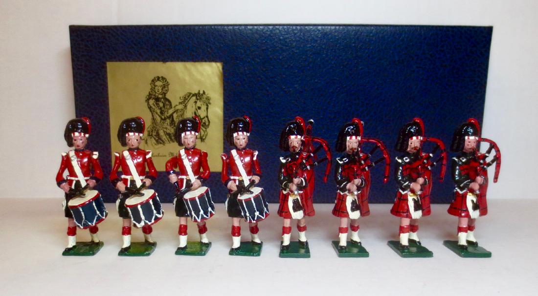 Blenheim Set #B38 Black Watch Pipes & Drums (1 of 1)