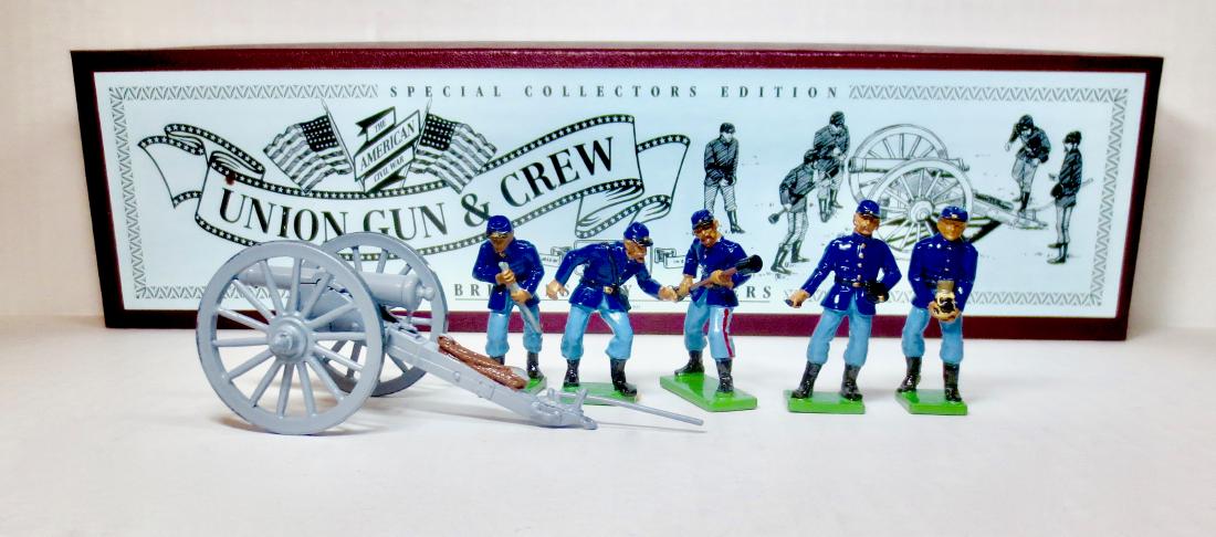 Britains Set #8875 Union Gun & Crew: 6 pieces. Excellent condition. Box excellent.