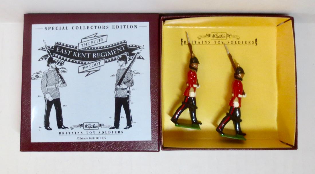 Britains Set #8865 East Kent Regiment: The Buffs 3rd Foot. 2 pieces. Mint in box.