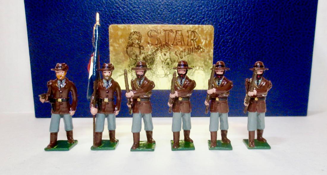 Star Soldiers Set #4 The Boers: 6 pieces. Excellent condition. Box very good.