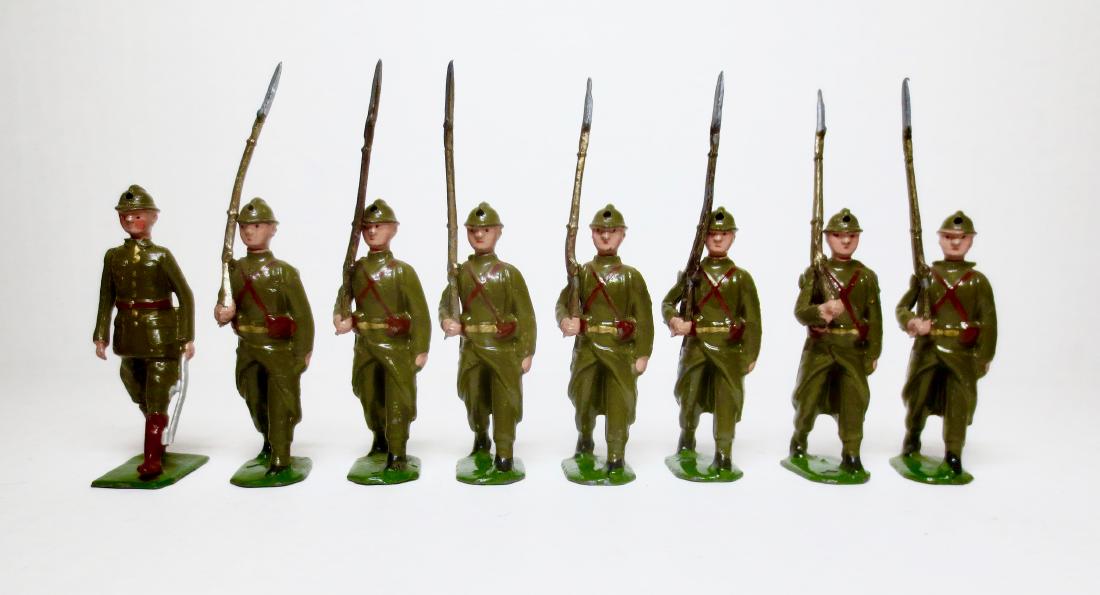 Britains Set #1389 Belgian Infantry with Officer (1 of 1)