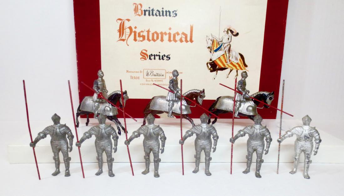 Britains Set #1307 16th Century Knights (1 of 1)