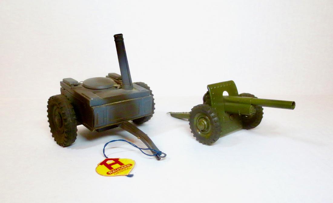 Hausser Tin Field Kitchen with Cannon (1 of 1)